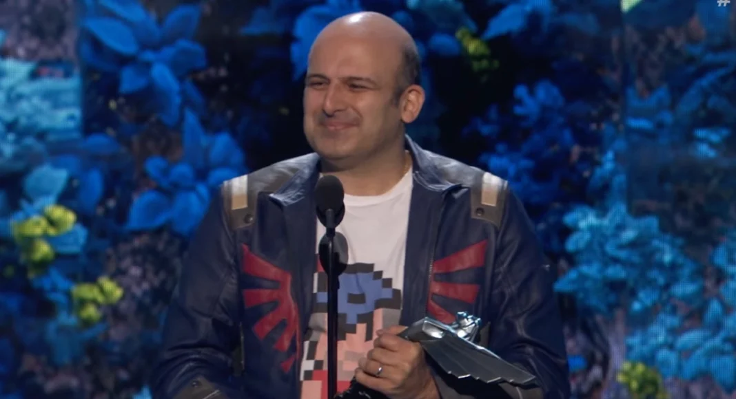 The Game Awards'ta ödül alan Amir Satvat, Tencent çalışanı olduğu için topa tutuluyor.